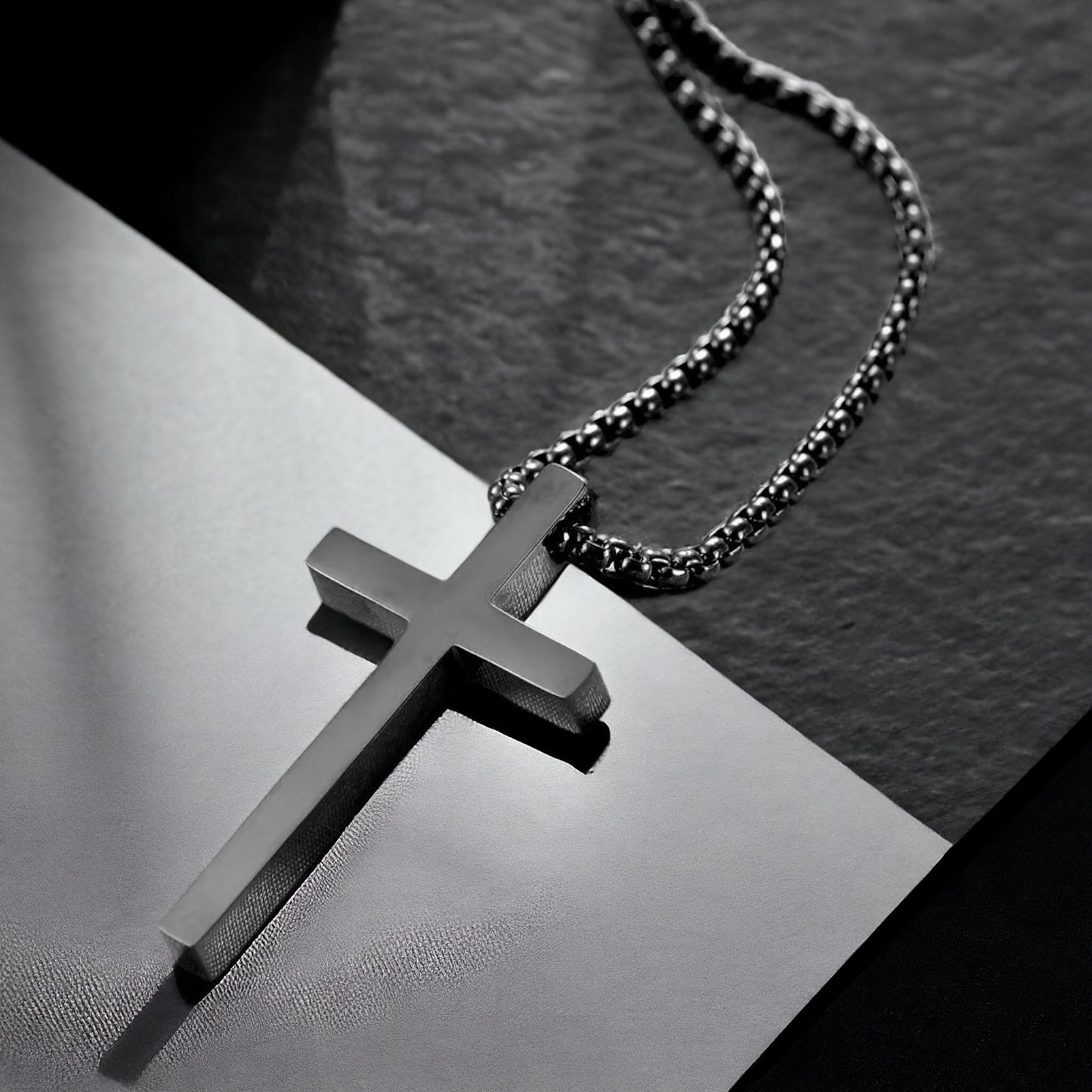 Collier homme- pendentif CHAÎNE BÉNITO™ |Croix Simple et classique