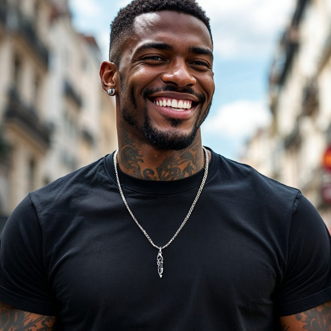 Collier homme-pendentif TRIBAL™- L'expression d'une identité forte
