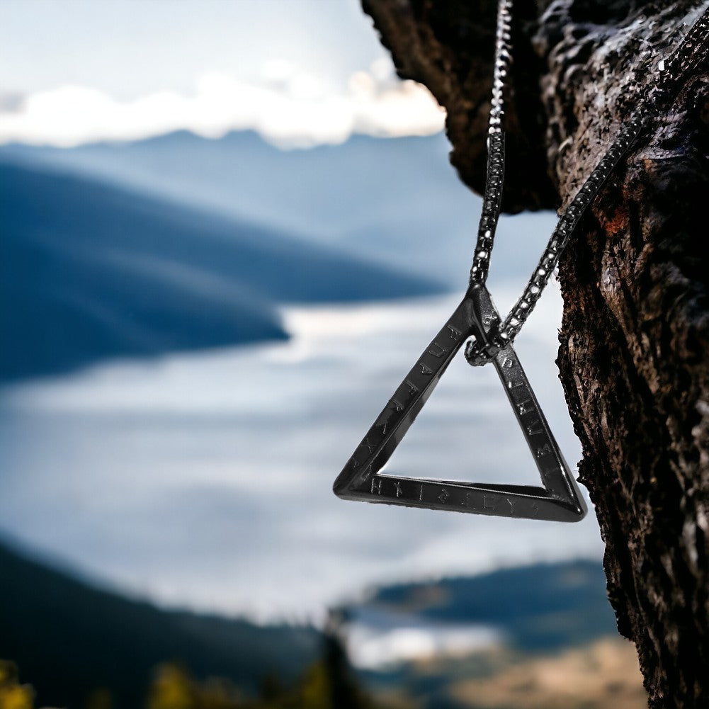 Collier homme- pendentif VORKY II™ ; Colliers Viking Nordiques triangle