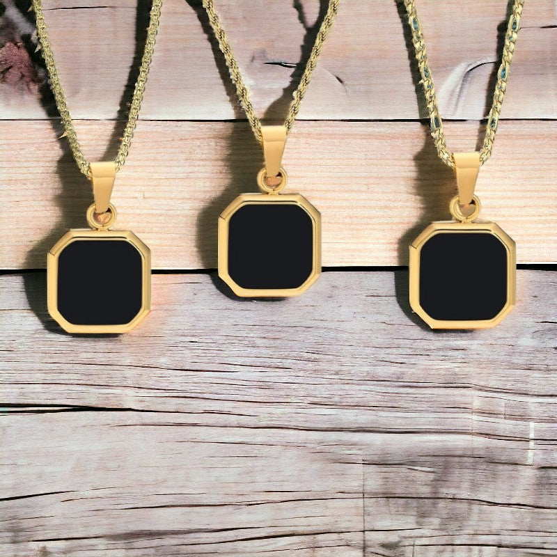 Collier homme- pendentif DARK SOUL CATCHER CARRÉ™ |Collier stylé carré avec pendentif noir