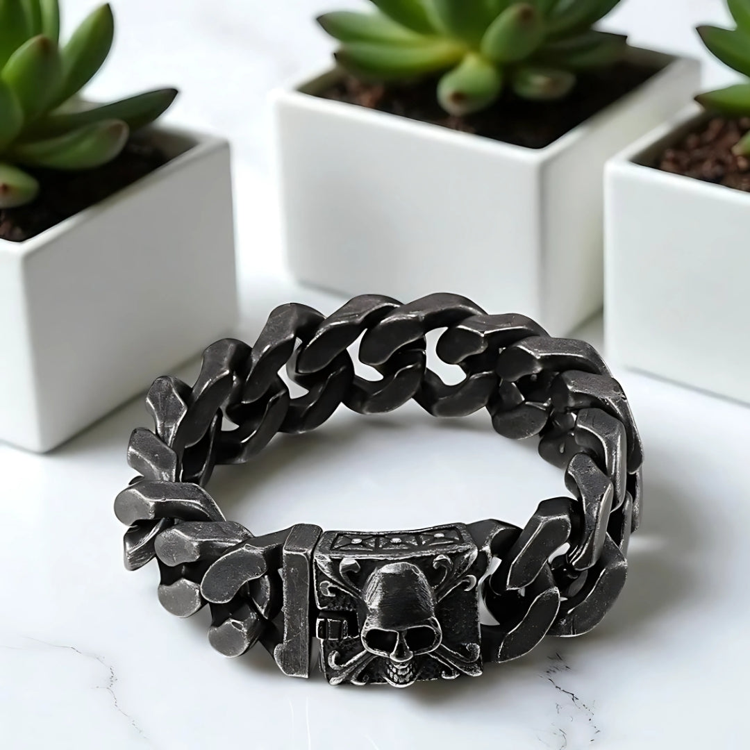 Bracelet homme breloque Tête de mort MODERN SKULL variante vieux noir