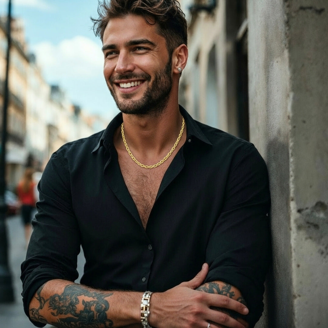 Chaine homme CHAINY LINK collier homme 6 mm doré homme chemise noire