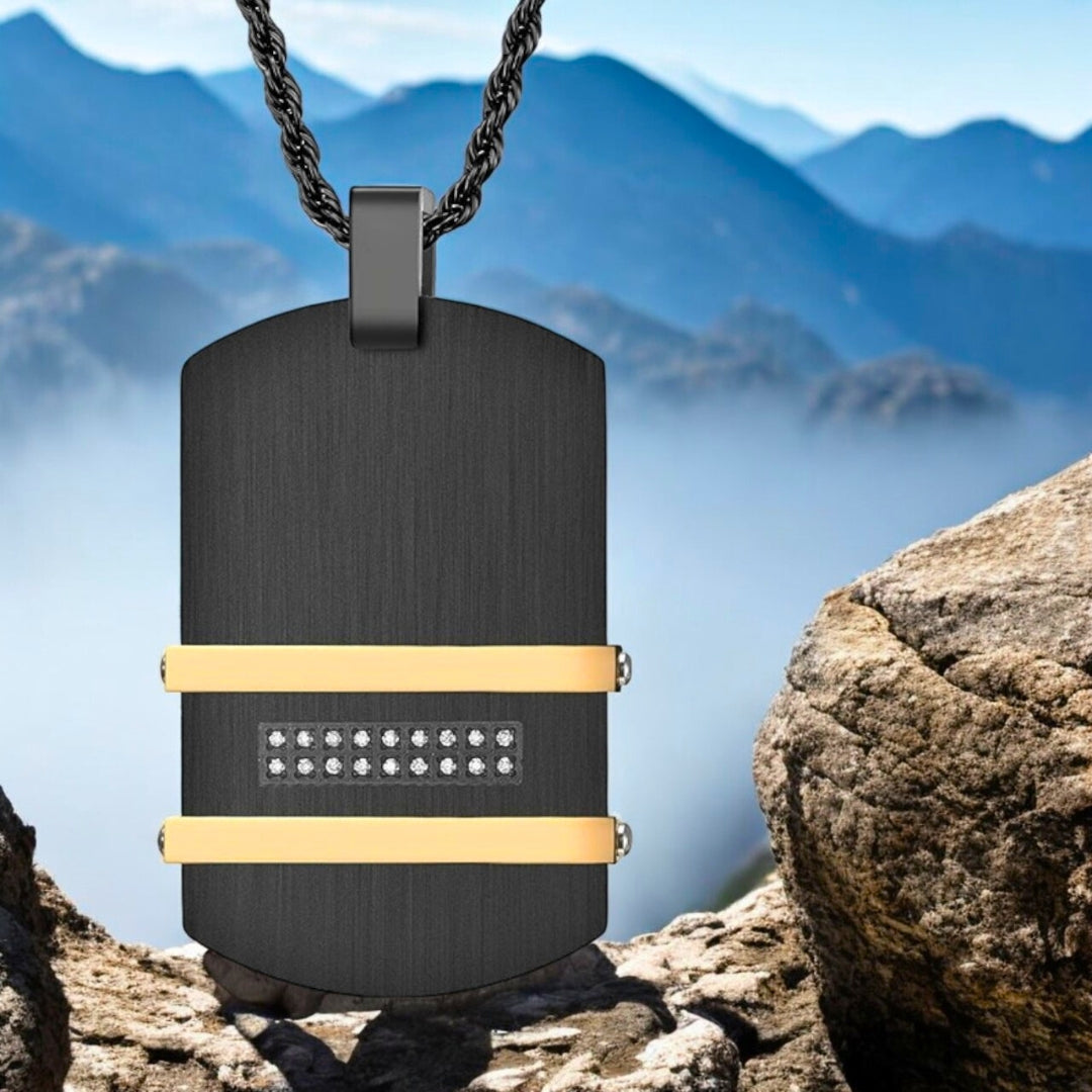 Collier homme-pendentif-plaque militaire-de luxe-noir-or-montagne