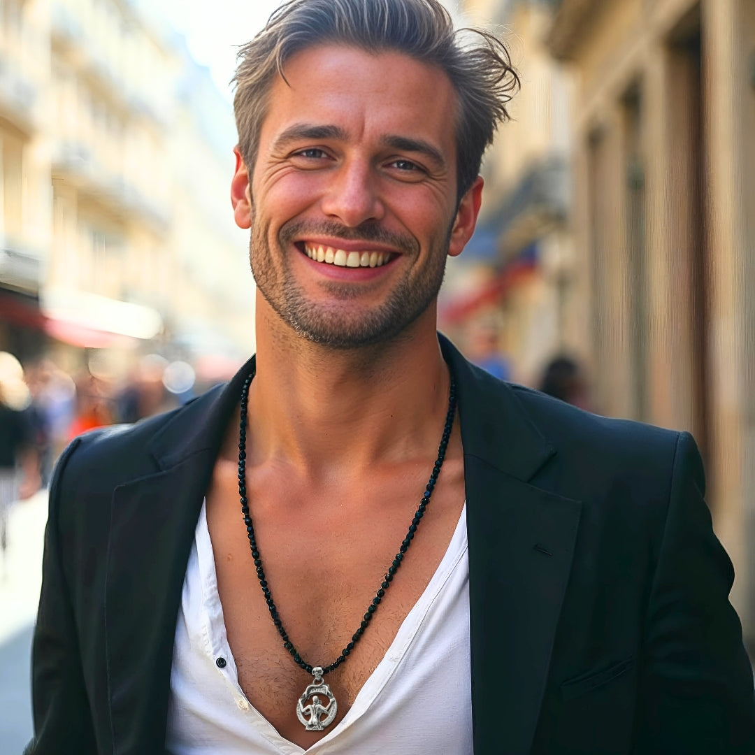 collier-homme-pendentif-miroir-magique-femme-tête-de-mort-homme-souriant