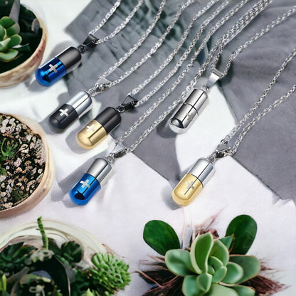 Collier homme- pendentif LE PILULIER ROND™ ; Collier avec pendentif porte pilules, croix gravée