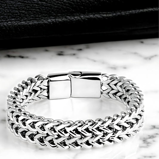 Bracelet homme- TRESSÉ EN W : élégance métallique pour votre poignet