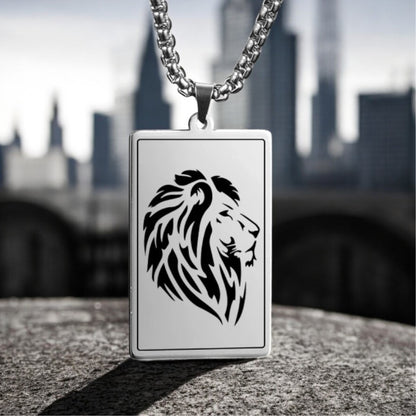 Collier homme- pendentif LÉOLOOK™  ; Collier tête de Lion gravé sur plaque