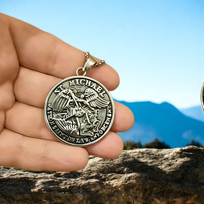 Collier homme- pendentif LE MEDAILLON SAINT-MICHEL, Protecteur et Symbole de Force