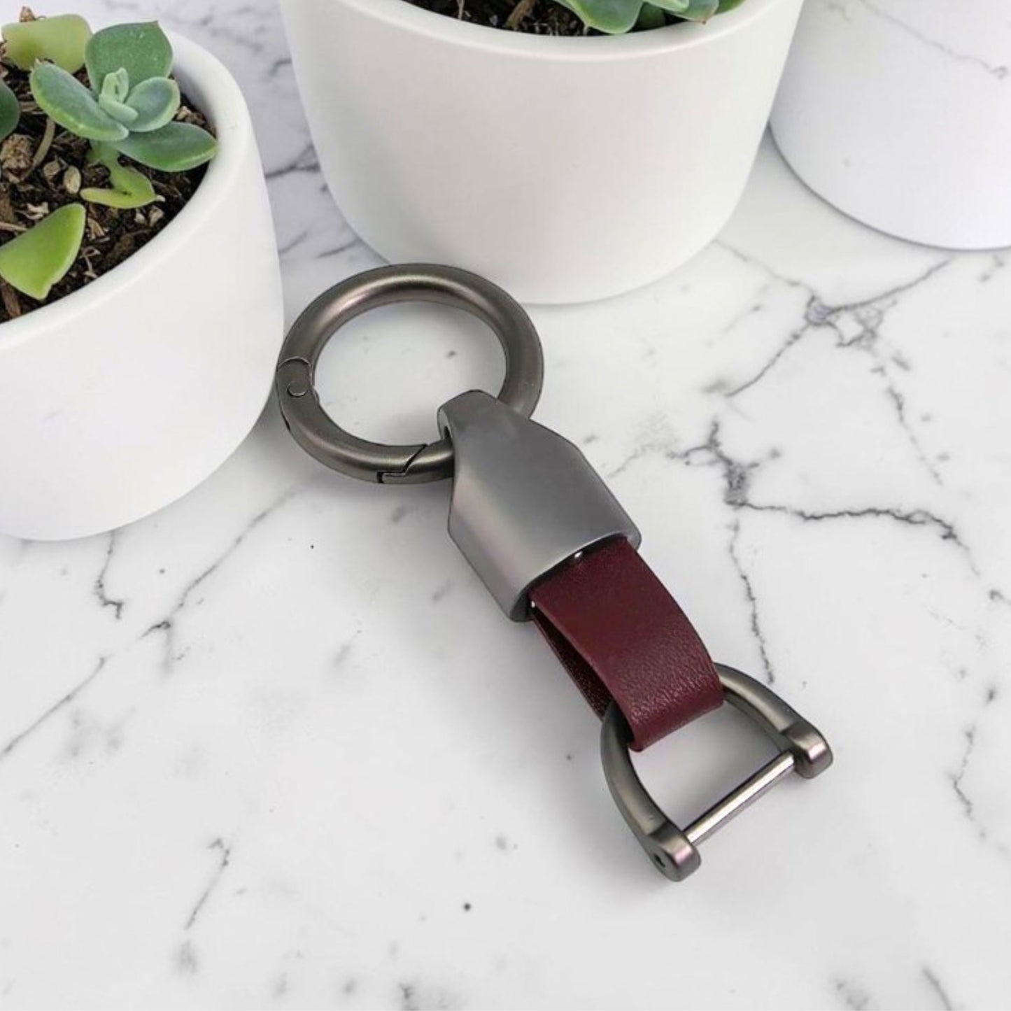 Porte-clé en cuir |manille vissée gris anthracite « executive »