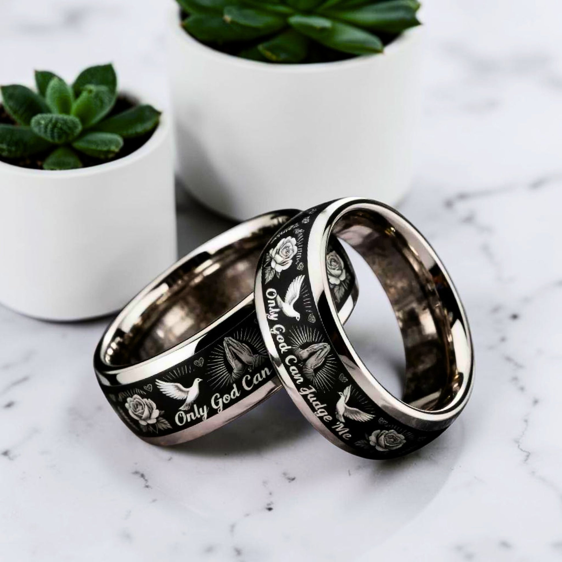 Bague acier inoxydable | mains jointes « Seul Dieu peut me juger » deux bagues marbre