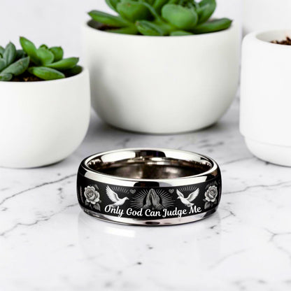 Bague acier inoxydable | mains jointes « Seul Dieu peut me juger » presentation