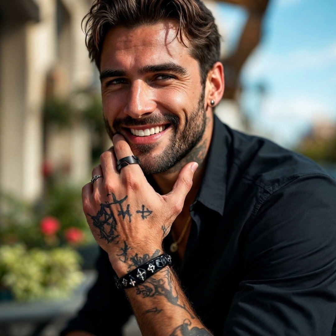 Bague homme L'Anneau Nexus moire bracelet chemise noire