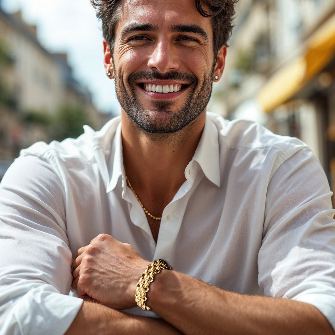 Bracelet homme BELCHER DOUBLÉ™ dore chemise blanche homme elegant