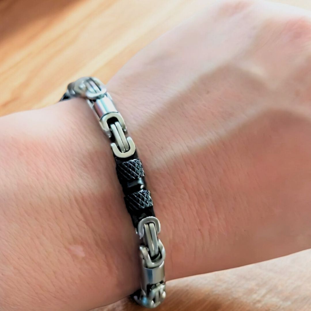 Bracelet homme BYZANTINE II™  poignet table motif bois
