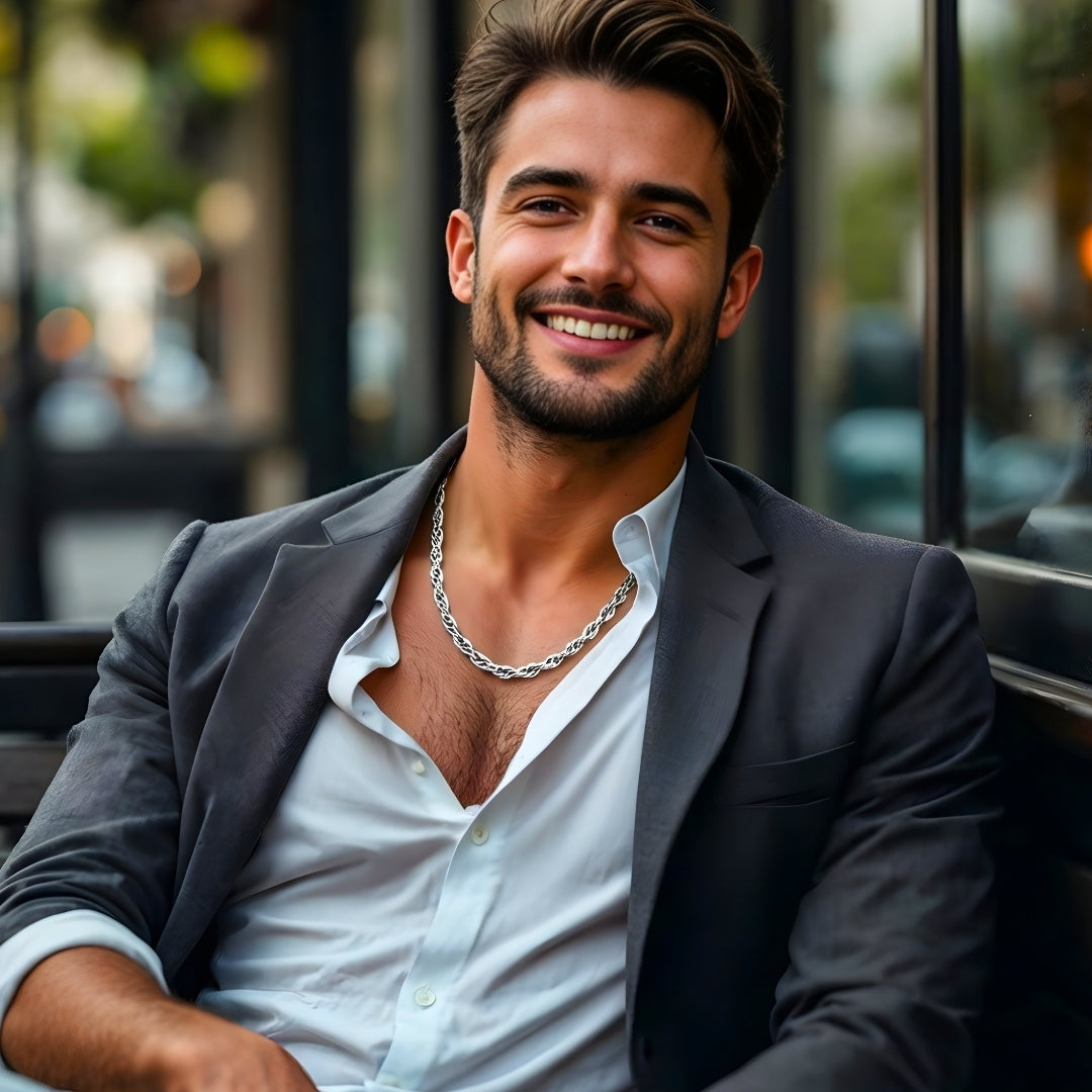 CHAINE HOMME À MAILLE CORDE argente blouson gris 