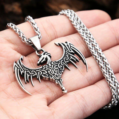 COLLIER-HOMME -PENDENTIF-dragon-ailes-ouvertes-main-présentation