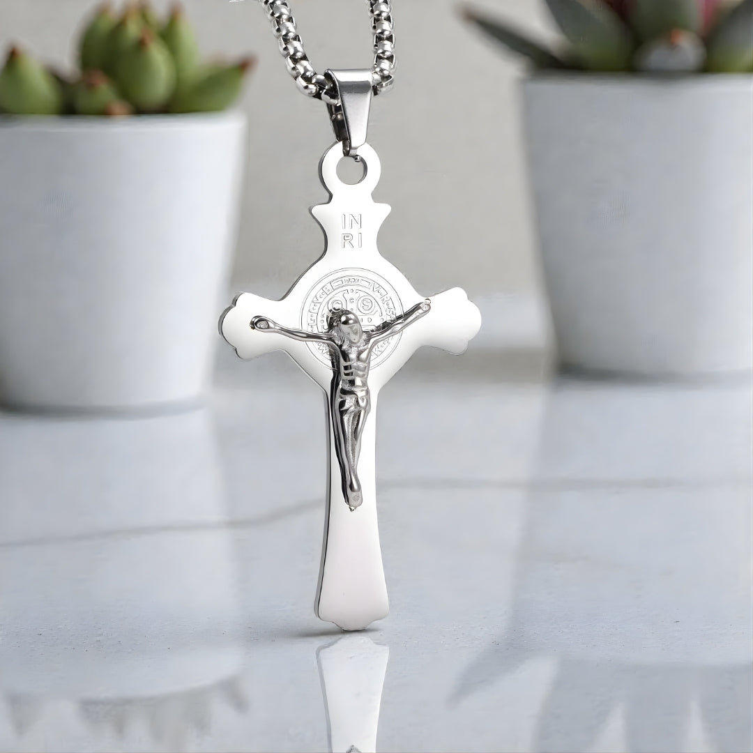 COLLIER HOMME CROIX DE SAINT BENOÎT CRUCIFIX variante argent
