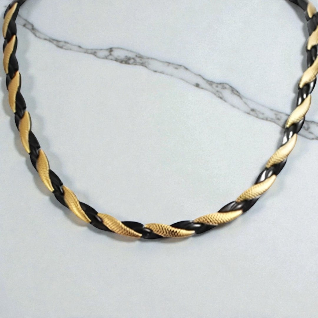 Chaine collier homme Torsade Bicolore Or-Noir courte details