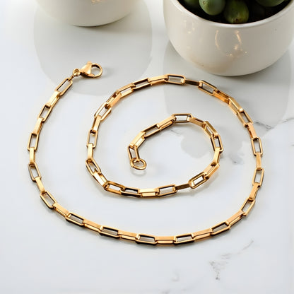Chaine homme, collier rectangulaire variante doree
