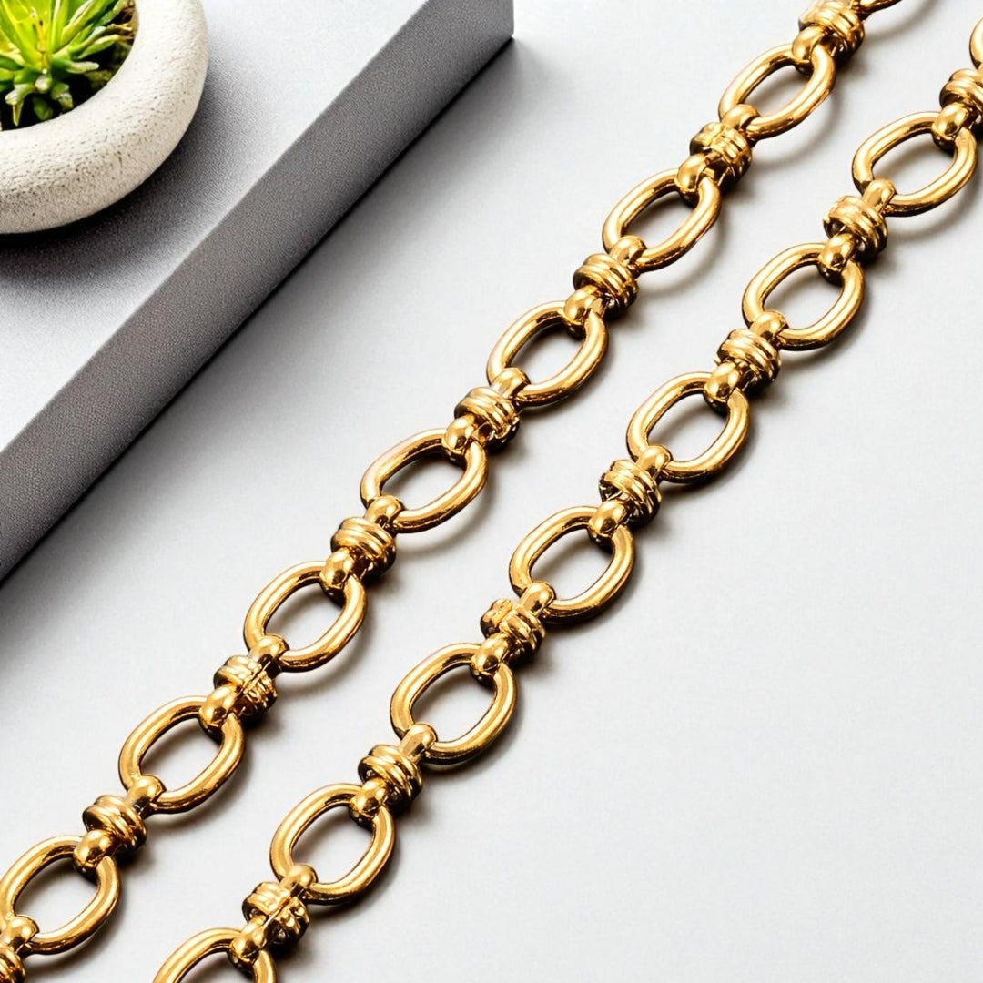 Chaine homme, collier homme petits maillons ovales vriante dore