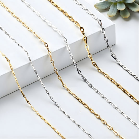 Chaine homme fine en fer cheval presentation dimensions argenté dore