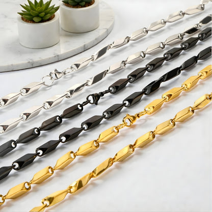 Chaine homme maillons allongés presentation trois couleurs marbre 