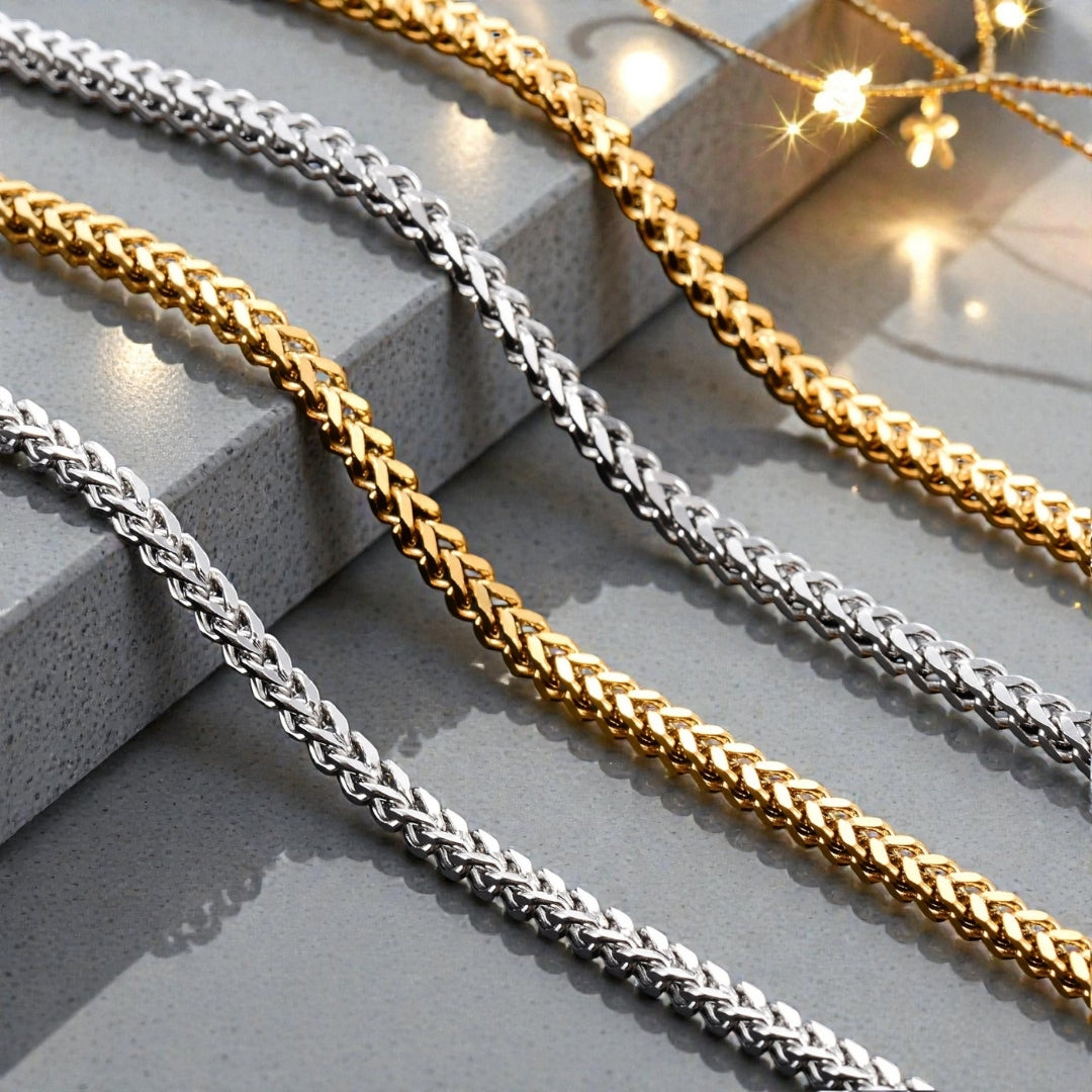 Chaine homme tressee maille Franco 3mm dore argent lumiere brillante 