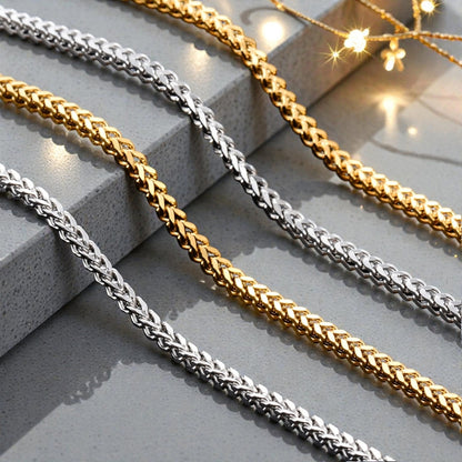 Chaine homme tressee maille Franco 3mm dore argent lumiere brillante 