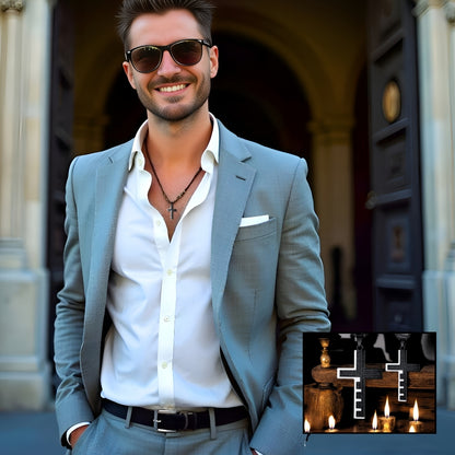 Collier homme- pendentif croix KEYCROSS™ chemise blanche lunettes soleil blouson bleu