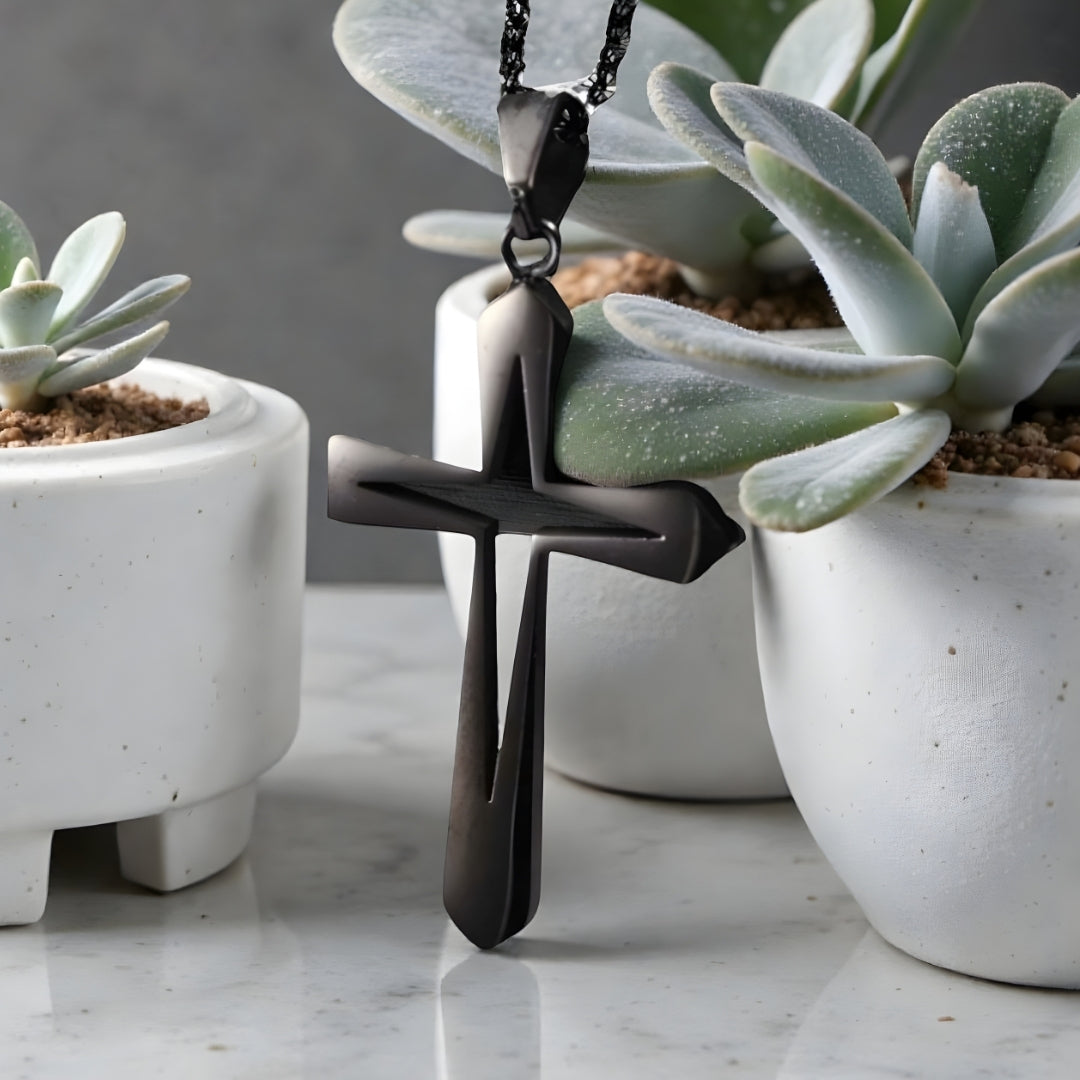 Collier homme, pendentif Croix Gladius" noire marbre variante