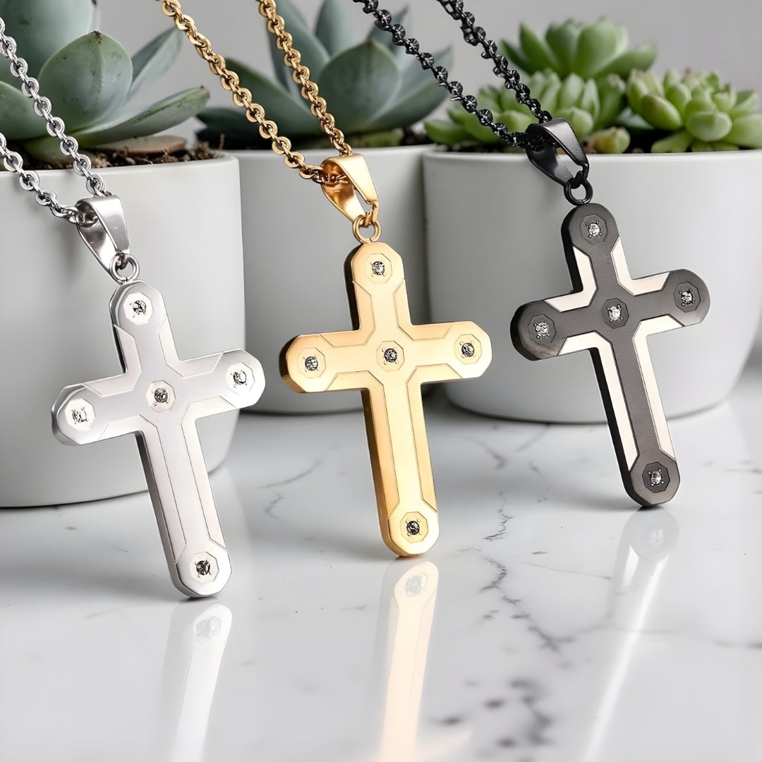 Collier homme pendentif Croix Urbaine "Armor" trois variantes argent dore noire marbre
