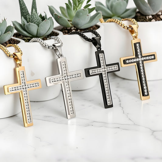 Collier homme pendentif Croix "Éclat Éternel" quatre variantes dore argent noire dore noir