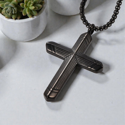 Collier homme pendentif Croix de Chevalier Urbain variante noire