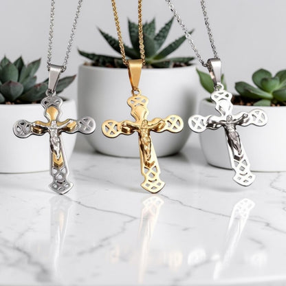 Collier homme pendentif Croix de l'Alliance Crucifix  trois variantes marbre