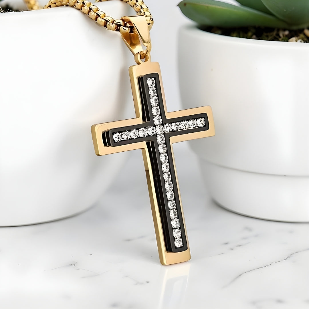 Collier homme pendentif Croix "eclat eternel" variante dore noir 