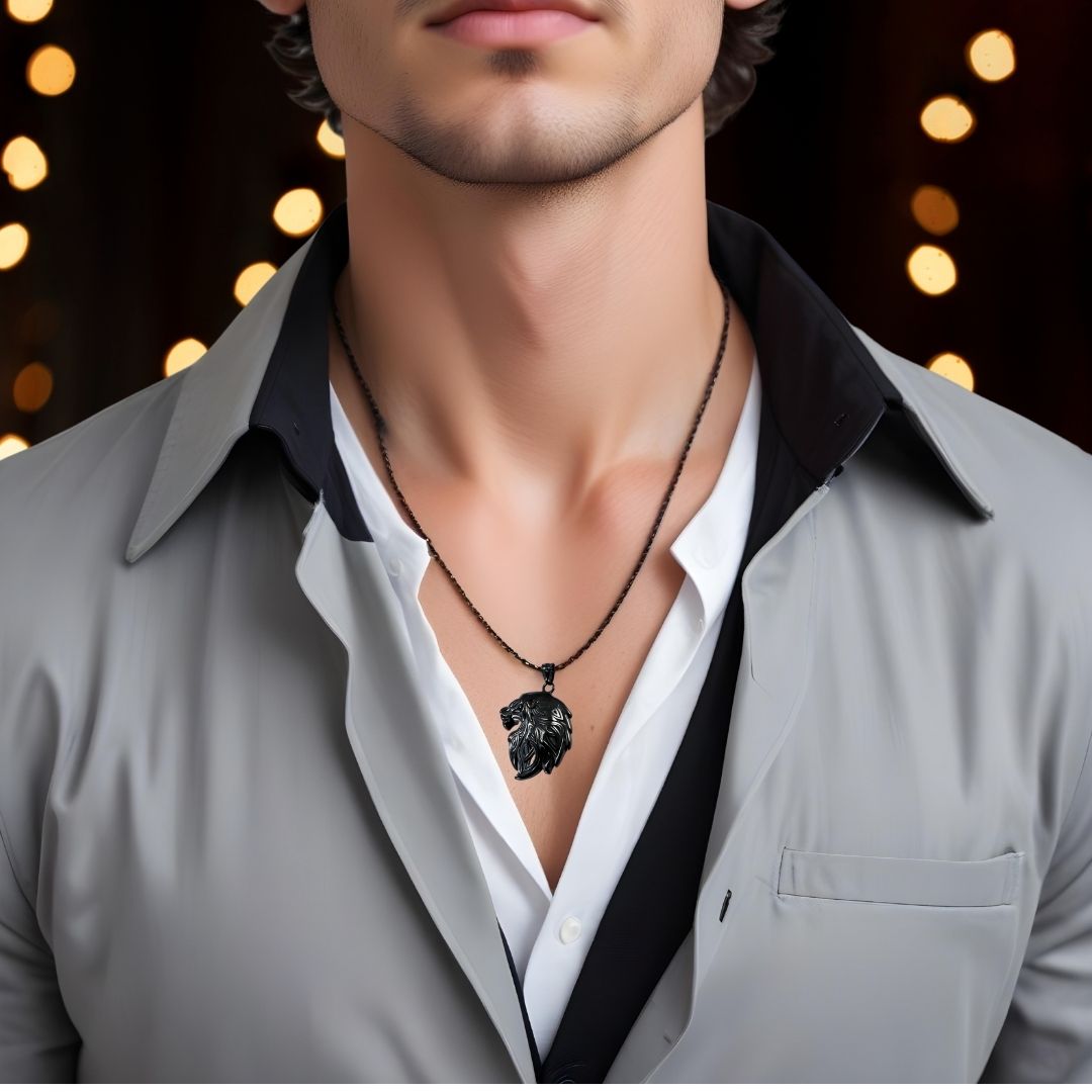 Collier homme, pendentif KELTIK LION noir chemise mode 