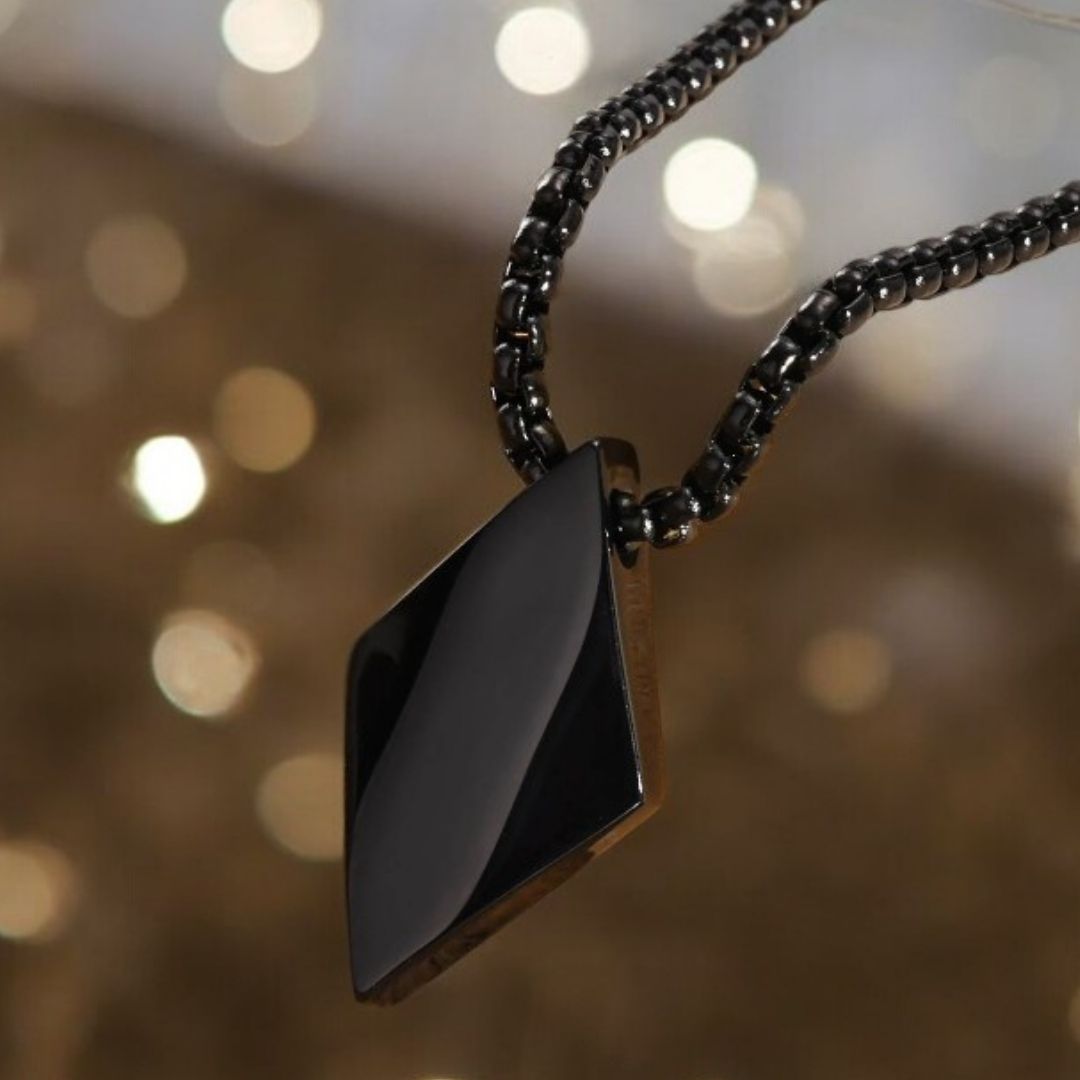 Collier homme, pendentif LE ROMBOS POLI™  variante noire