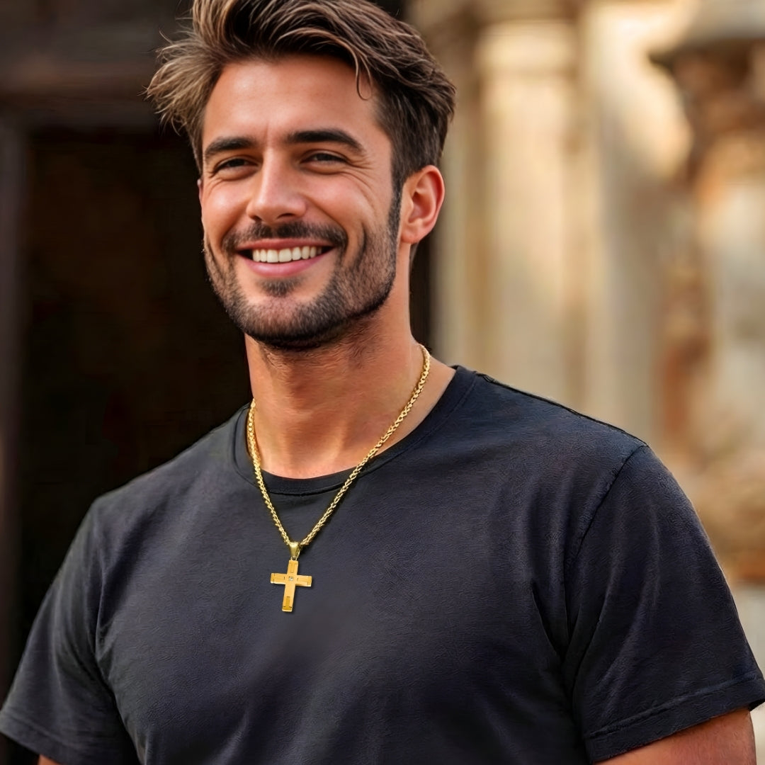 Collier homme, pendentif La Croix Équilibre & Structure"doreet shirt noir eglise