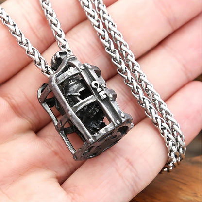 Collier homme, pendentif SKULL CAGE™ variante acier main 
