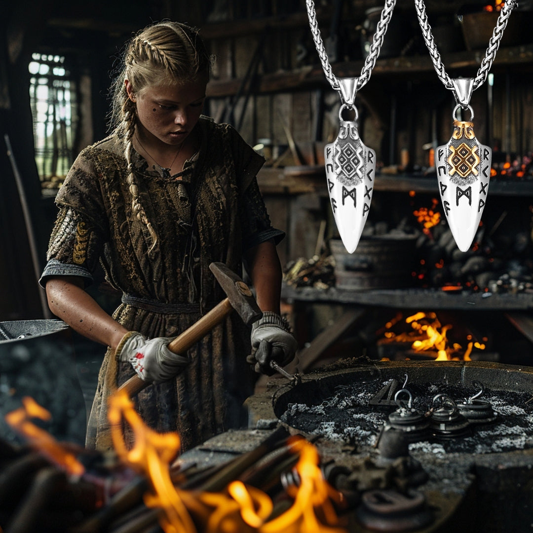 Collier homme, pendentif VORKY IV™ acier acier dore forge