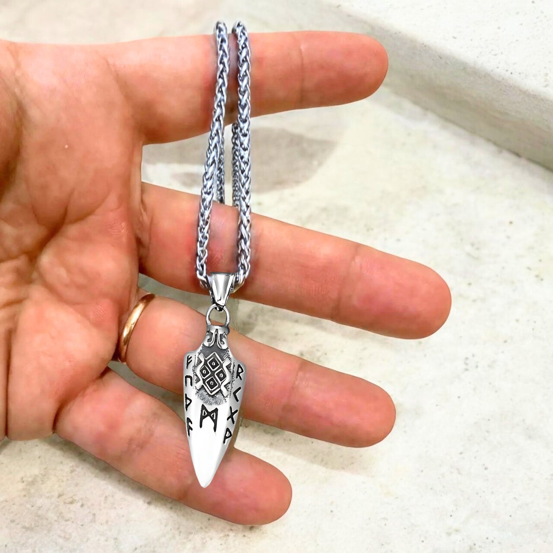 Collier homme, pendentif VORKY IV™ acier main