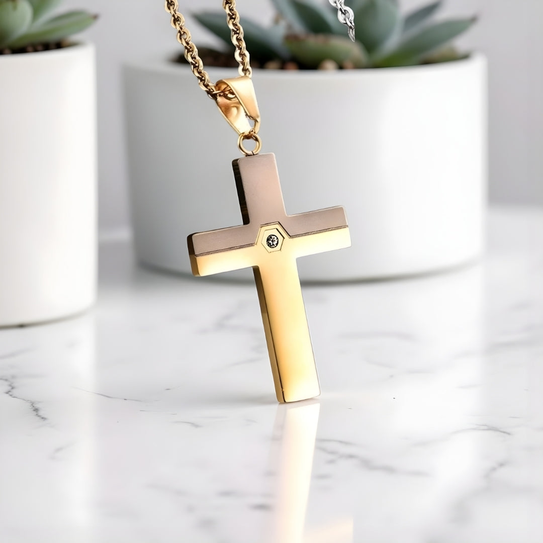 Collier homme pendentif croix AXIA variante dore bronze pots blancs