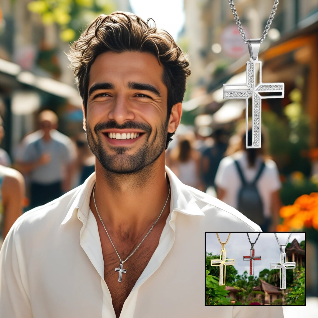 Collier homme, pendentif croix CRYSTAL CROSS™ argent chemise blanche rue 