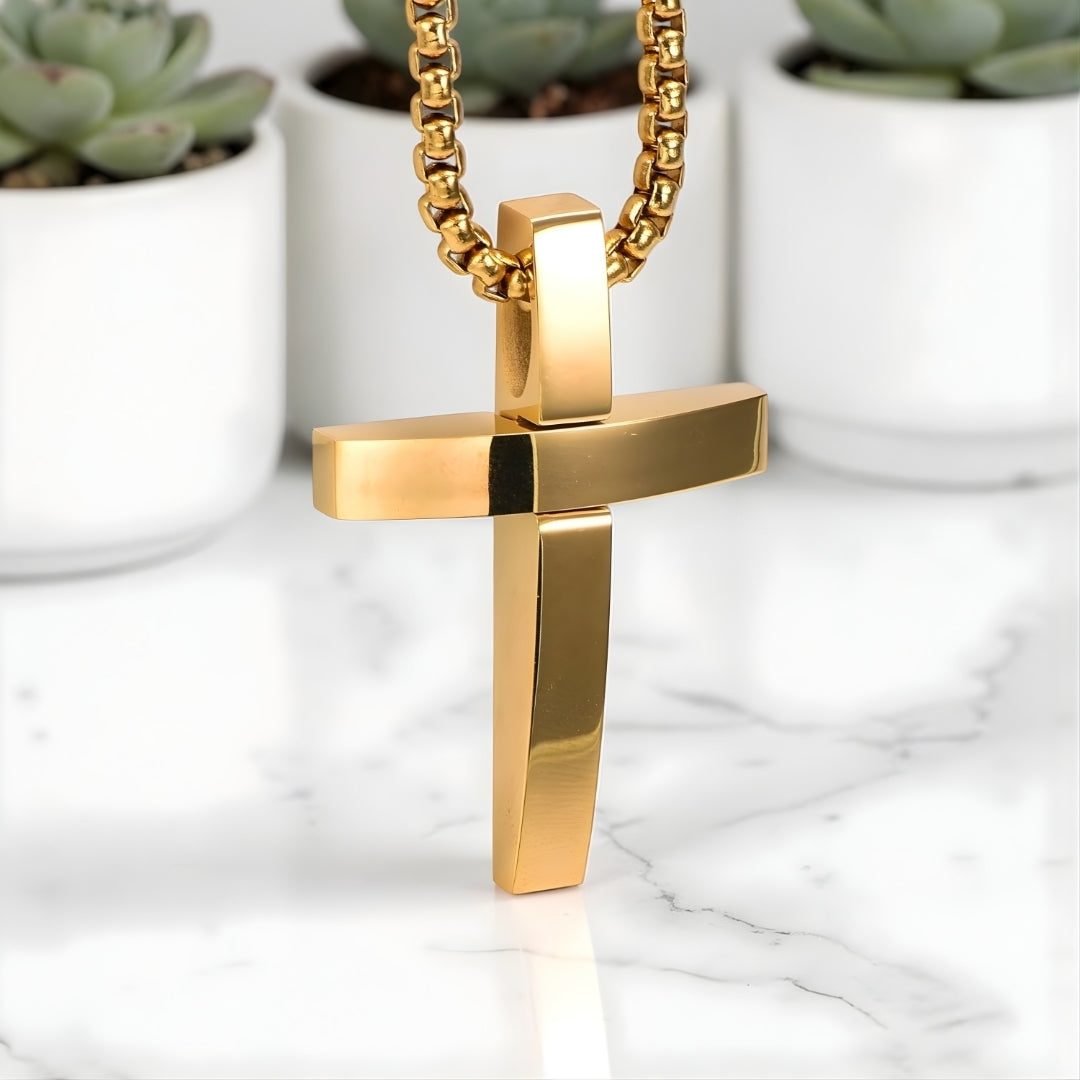 Collier homme pendentif croix L'Absolu incurvée variante dore