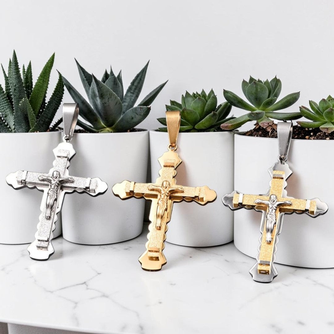 Collier homme, pendentif croix Le Crucifix Baroque à Double Superposé variantes sans chaine plantes