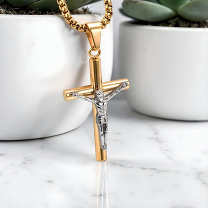 Collier homme pendentif croix "Le Crucifix des Braves"variante dore argent marbre