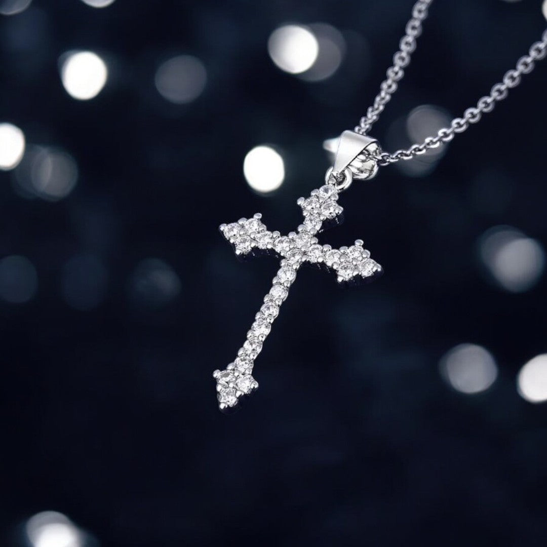 Collier homme, pendentif croix STRASSCROSS™ presenation details brillants