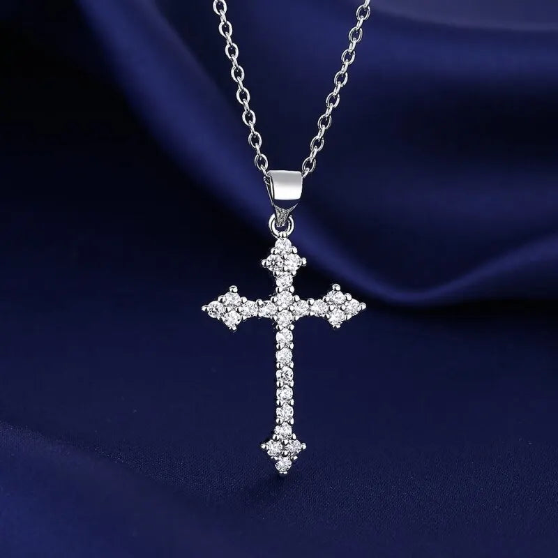 Collier homme, pendentif croix STRASSCROSS™ presenation details tissue bleu 