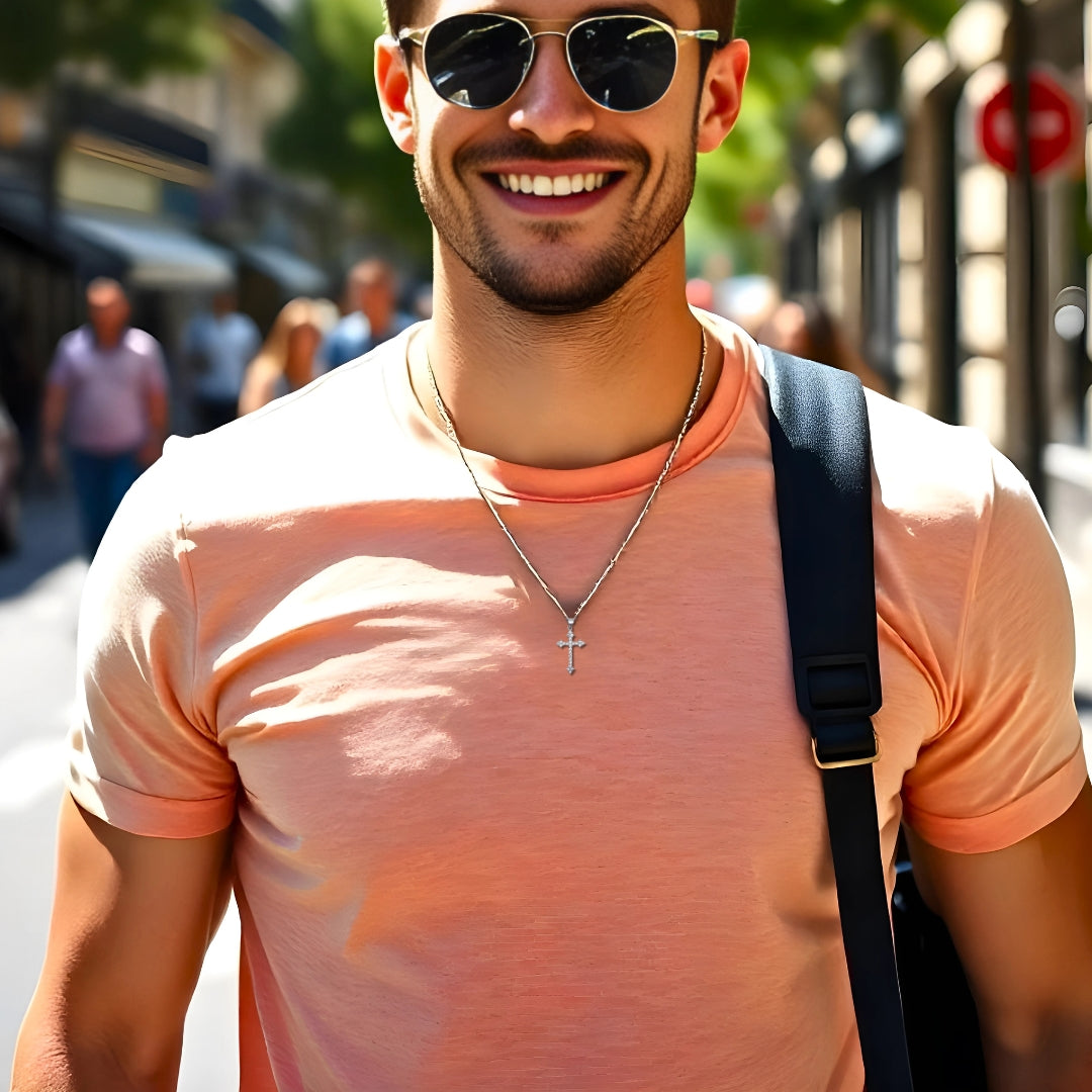 Collier homme, pendentif croix STRASSCROSS™t-shirt saumon belle journee 