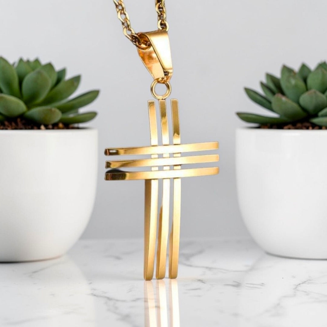 Collier homme pendentif croix "Trinité Moderne" variante doré